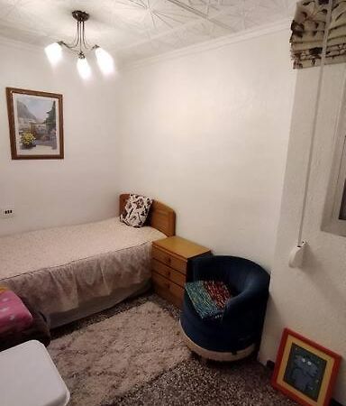 Charming Three Bedroom Apartment In Alcoi Extérieur photo