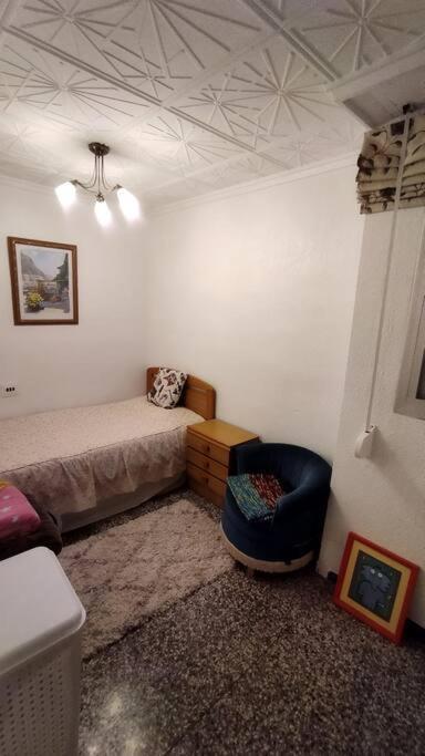 Charming Three Bedroom Apartment In Alcoi Extérieur photo