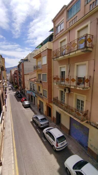 Charming Three Bedroom Apartment In Alcoi Extérieur photo